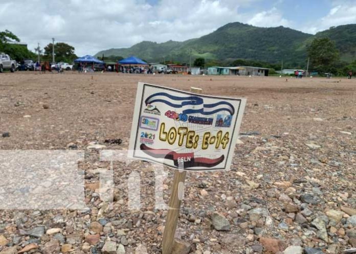 Lugar de la entrega de lotificación Bismarck Martínez en Jinotega