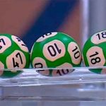 tendencia, loteria, premio, pareja britanica, adrian y Ggllian bayford, viral,