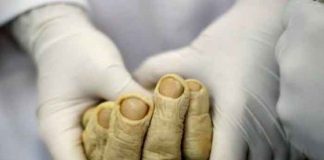 Maquillador de los muertos: "Es más un honor que un susto"