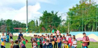 nicaragua, masaya, monimbo, festival de palometas, niños,
