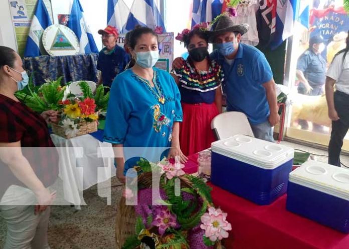 Feria cultural y gastronómico en el MIGOB