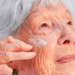 A sus 99 años esta abuela se convierte en la modelo más longeva del mundo