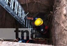 Momento exacto del rescate, en el barrio La Tomatera