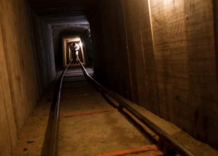 narcotuneles,-mexico, El pasaje de 600 metros que unía almacenes en San Diego y Tijuana estaba equipado con iluminación y ventilación / FOTO/ Associated Press