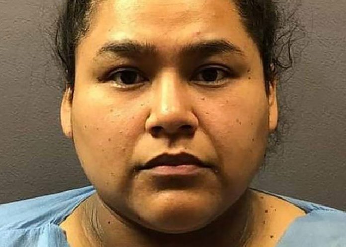 Foto: Mujer confiesa haber ahogado a sus dos hijos en bañera en Nevada / Referencia