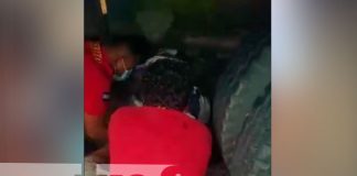 Motociclista y acompañante terminan bajo un camión en la carretera Norte