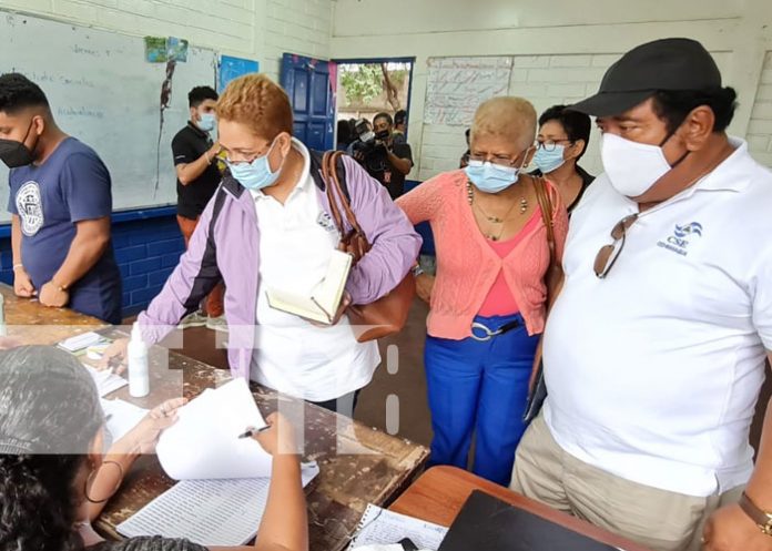 proces-2 Foto: Magistrados y técnicos del CSE acompañan verificación ciudadana / TN8