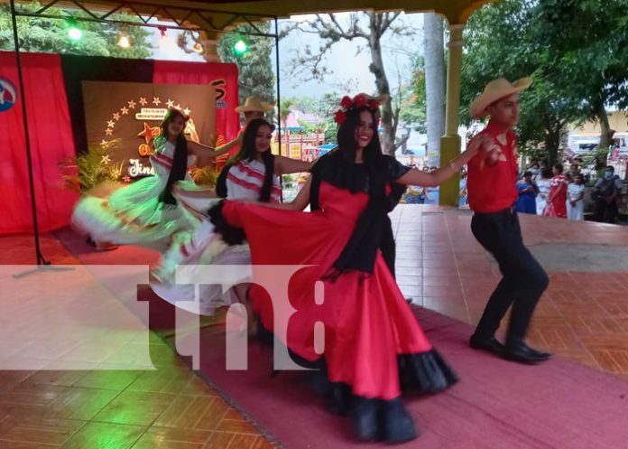 Foto: JS realiza Festival Departamental Chavala Revolución 2021 / TN8