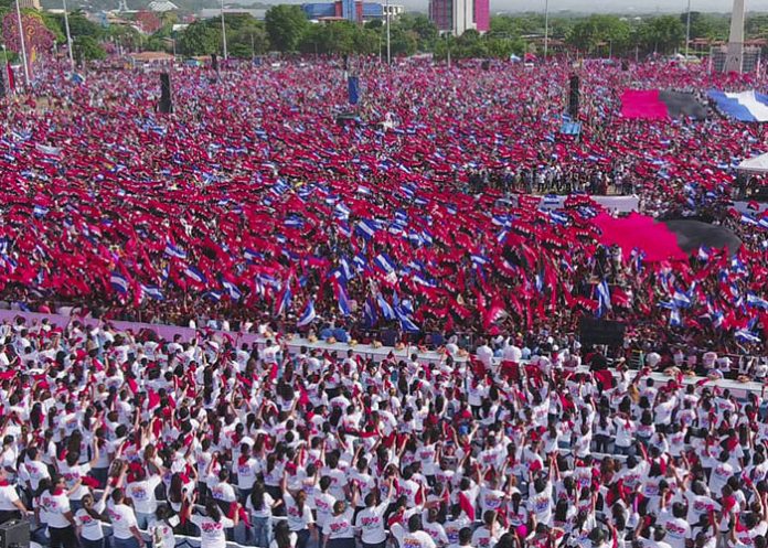 Foto: Poema por la Revolución Popular Sandinista / Referencia