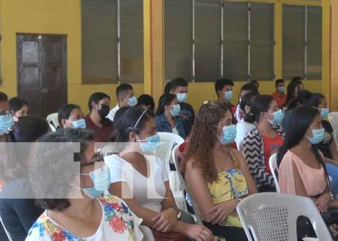 salud-1 Foto: Evalúan modelo comunitario en Somoto / TN8