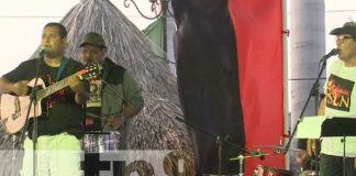 Concierto en el Puerto Salvador Allende por el Aniversario de la Revolución
