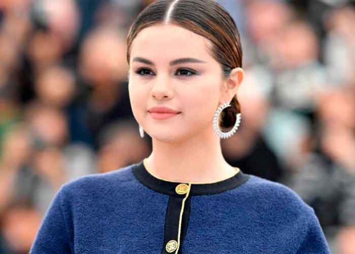 fotos, selena gomez, traje de bano, amor propio, instagram, lamariette,