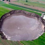 mexico, socavon, desastres naturales,