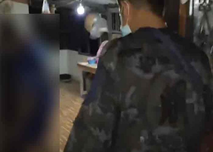 sorpresa-dos- Video viral: Familia tailandesa se lleva aterradora sorpresa en su vivienda