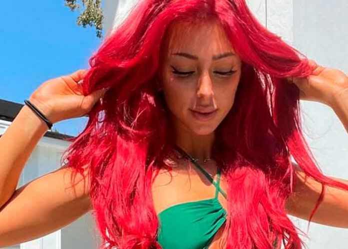 Jovencita Nala Ray, de 23 años