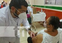 Jornada de vacunación contra el COVID-19 en Managua