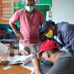 Foto: Habitantes de Tipitapa asisten al proceso de verificación / TN8
