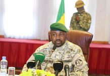 Revelan video de intento de asesinato del presidente interino de Mali