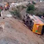 peru, volcamiento, bus, carretera, muerto, heridos, autoridades,