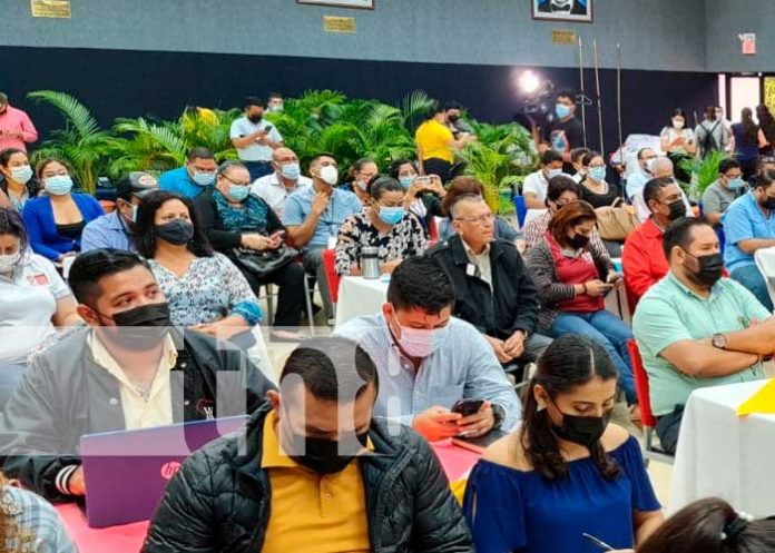 Primer encuentro nacional con trabajadores de instituciones del estado