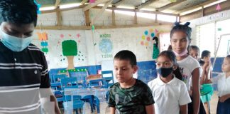 nicaragua, bluefields, merienda escolar, ninos,
