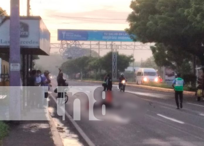 Motociclista se encuentra en estado delicado tras sufrir accidente de tránsito en Managua