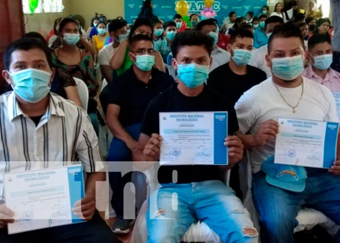 nicaragua, nandaime, centro tecnológico, certificados,