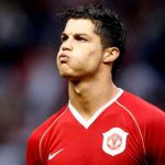 Cristiano Ronaldo firmó contrato por dos años con el Manchester United