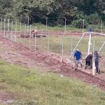 Presentan avances de la construcción del estadio de fútbol Harintom Garay en Río Blanco