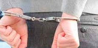 Una persona arrestada por cometer delitos