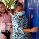 Gobierno entrega casa digna a dos familias en Carazo familias de la comunidad La Chona en san marcos, Carazo reciben departe del Gobierno, las llaves de lo que será de ahora en adelante su hogar