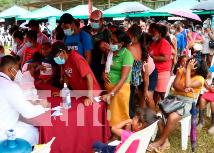 SIUNA1 Campesinos reciben atención gratuita