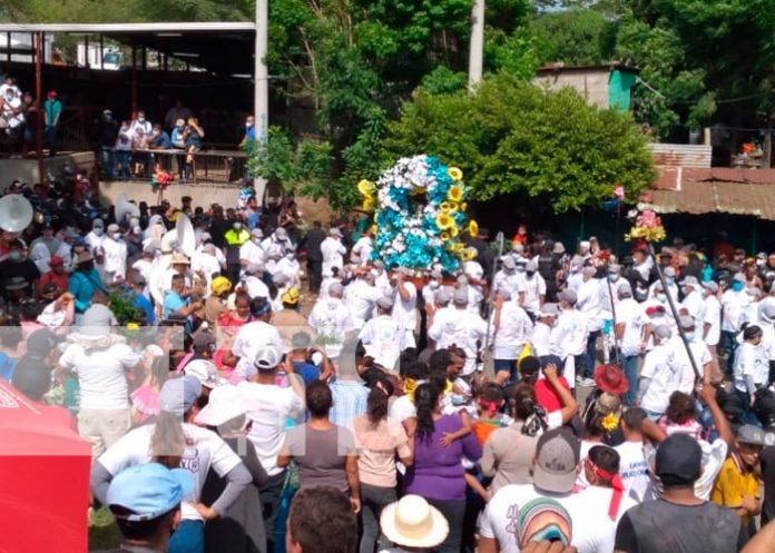 Cada primero de agosto se realiza la bajada de Santo Domingo de Guzmán