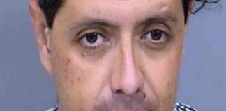 Profesor es detenido por conducta sexual indebida con adolescente