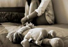 Una menor de edad que sufrió abuso sexual