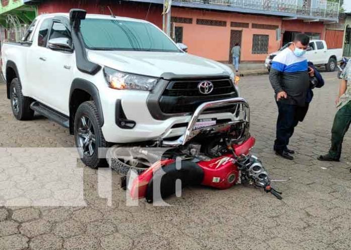 Motociclista sufre accidente de tránsito en chontales