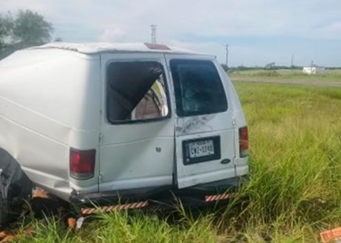 accidente,-texas Diez muertos en accidente de furgoneta con inmigrantes en Texas / FOTO / Brooks County Sheriff’s Office