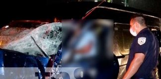 aparatoso accidente en donde se vio involucrado un bus que cubre la ruta 110 y un microbús