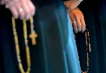 Sacerdote asesina a una mujer y disuelve su cuerpo en ácido