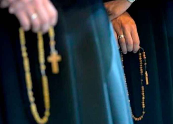 Sacerdote asesina a una mujer y disuelve su cuerpo en ácido