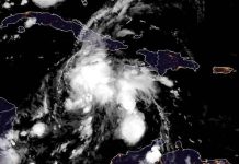 Cuba y las Islas Caimán en alerta por tormenta tropical en el Caribe Cuba y las Islas Caimán en alerta por tormenta tropical en el Caribe