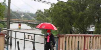 Costa Rica: Paso de ondas tropicales eleva alerta por lluvias