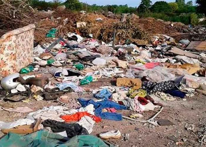 vertedero de basura donde arrojaron a una bebé recien nacida