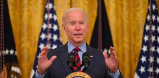 Biden pide la dimisión del gobernador Cuomo por acusaciones de acoso