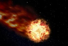 En medio de nuevo virus bola de fuego cruza el cielo en España En medio de nuevo virus bola de fuego cruza el cielo en España