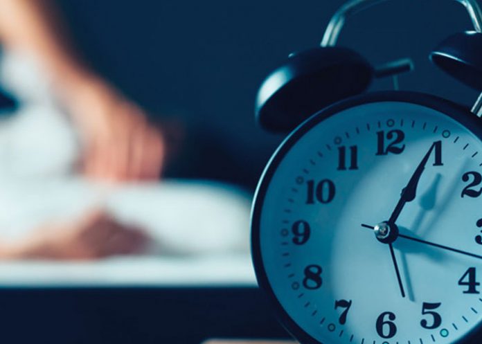 Foto: Adolescentes no duermen nada por 10 días para proyecto de clases / Referencia