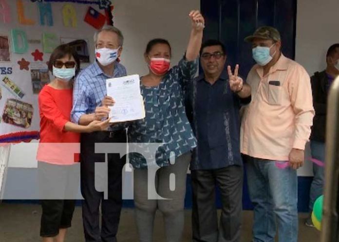 casa23 Una familia del Barrio Waspán Sur cumplió el sueño de habitar a partir de esta fecha en una vivienda digna, gracias al apoyo del Gobierno