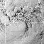 Tifón Lupit toca tierra en el sureste de China Tifón Lupit toca tierra en el sureste de China / FOTO / Twitter