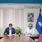 Enacal firma contrato de supervisión de obras y saneamiento en Chinandega Enacal firma contrato de supervisión de obras y saneamiento en Chinandega