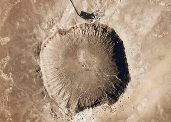 China: Descubren el cráter más grande hecho por un meteorito